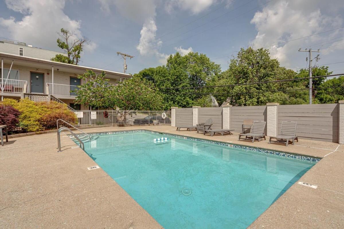 Berry Hill Urban Oasis - By 12 South & Vanderbilt ناشفيل المظهر الخارجي الصورة